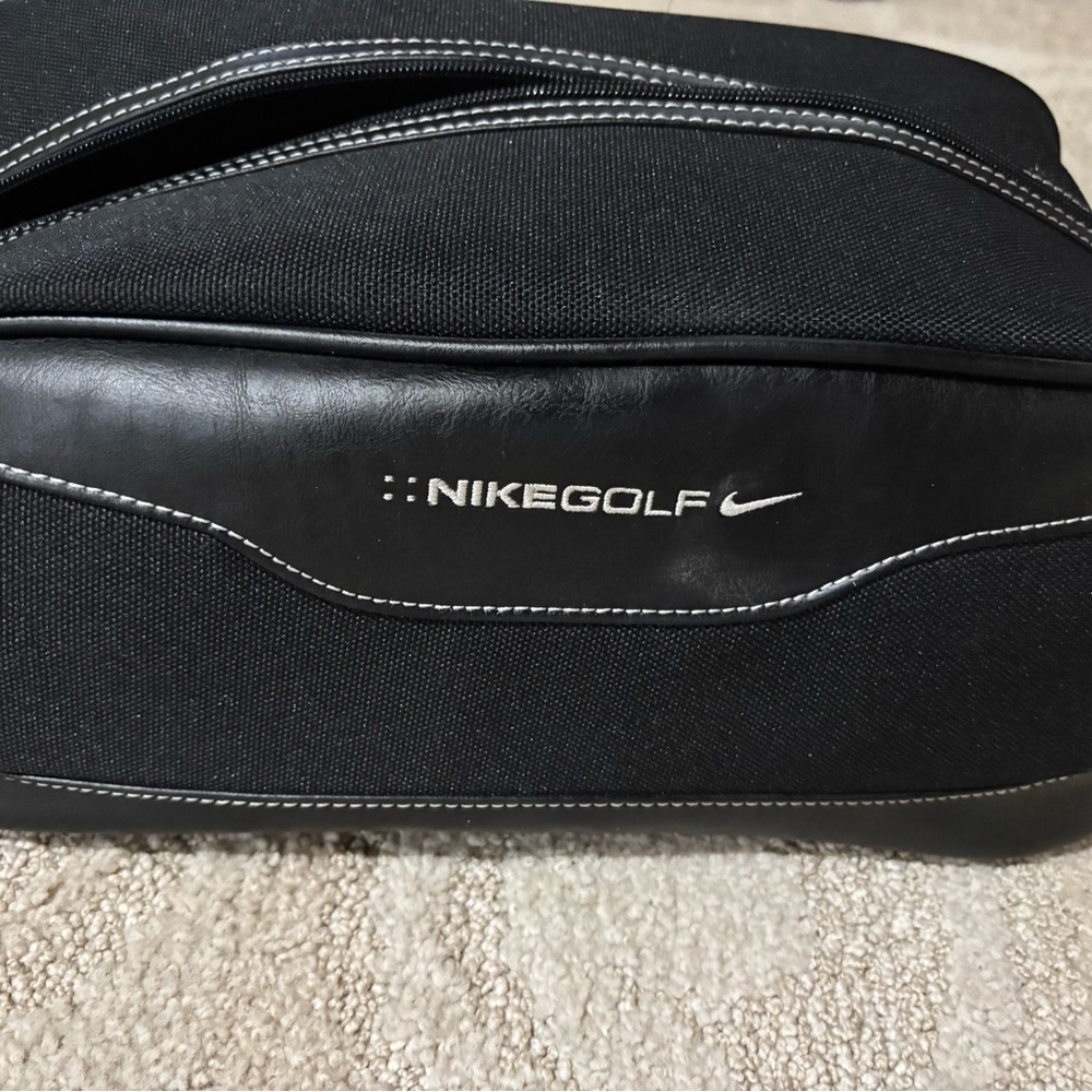 Nike Golf shoe bag / Leather trimmed